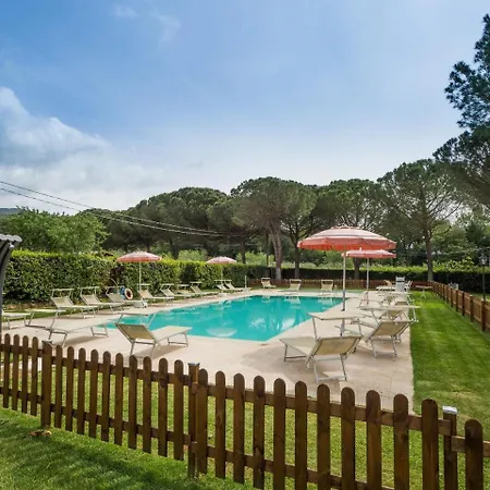 Apartment Vernazzano Basso Sleeps 4 T241006 Tuoro sul Trasimeno