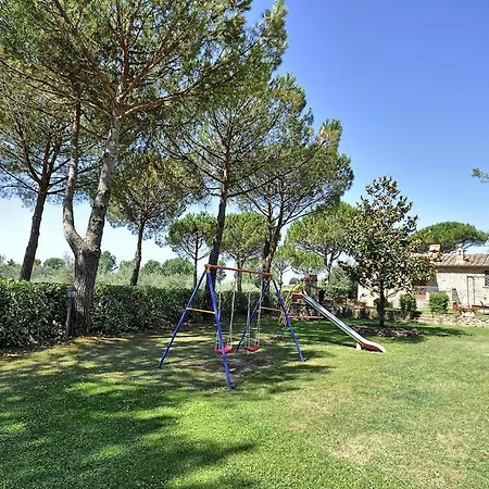 Vernazzano Basso Sleeps 4 T241006 Apartment